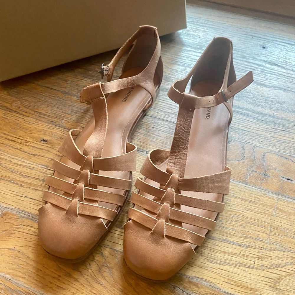 Lucky Brand Alyema Flat